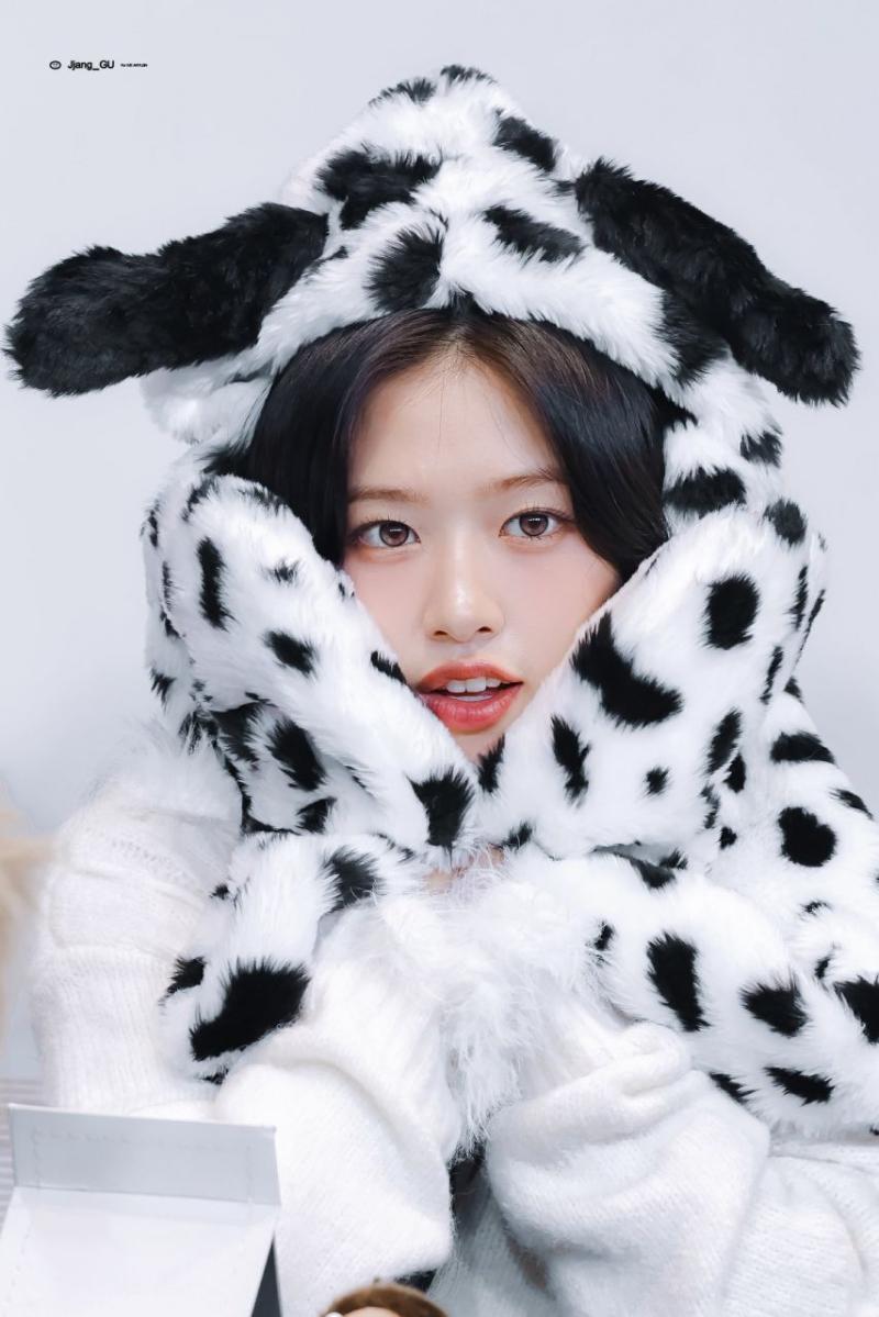 아이브 안유진
