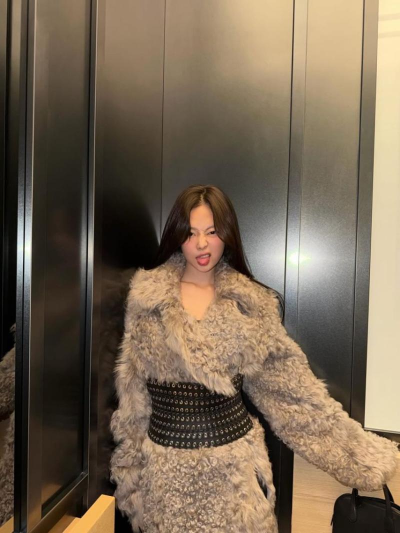BLACKPINK (블랙핑크) 제니