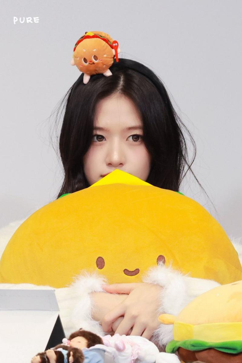 아이브 안유진