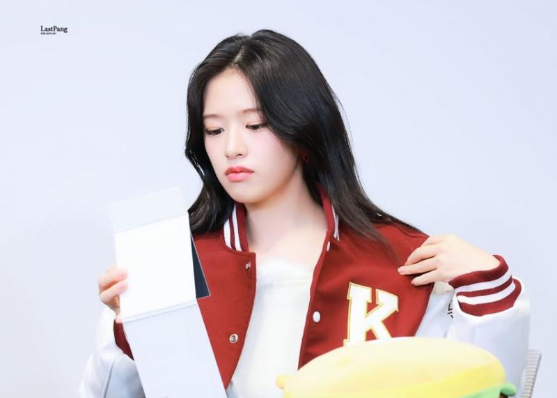 아이브 안유진