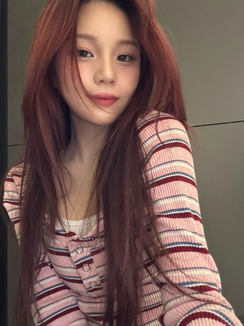 은하 신비 엄지 VIVIZ비비지/ 엄지 인별