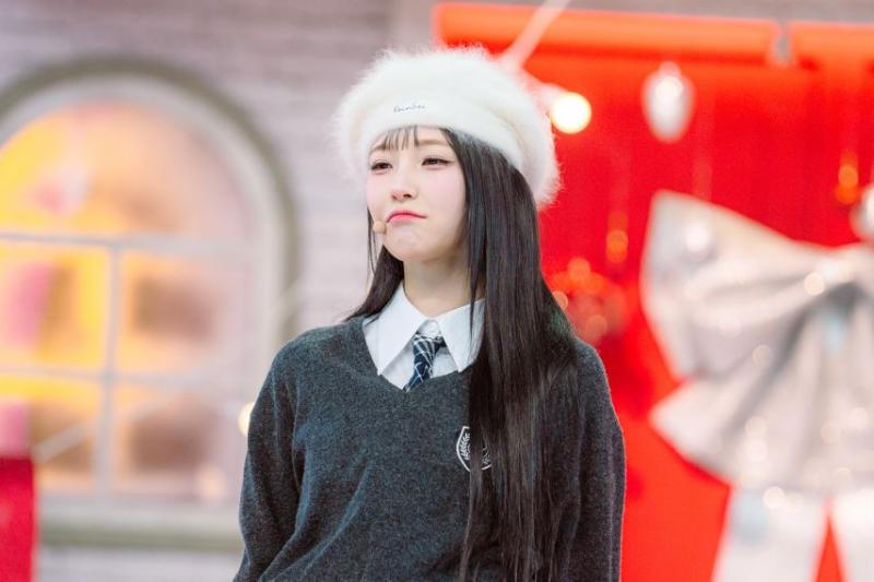 프로미스나인 백지헌