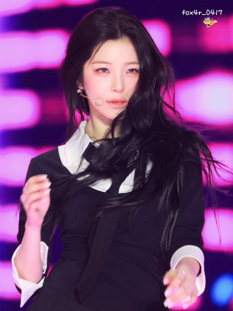 프로미스나인 백지헌