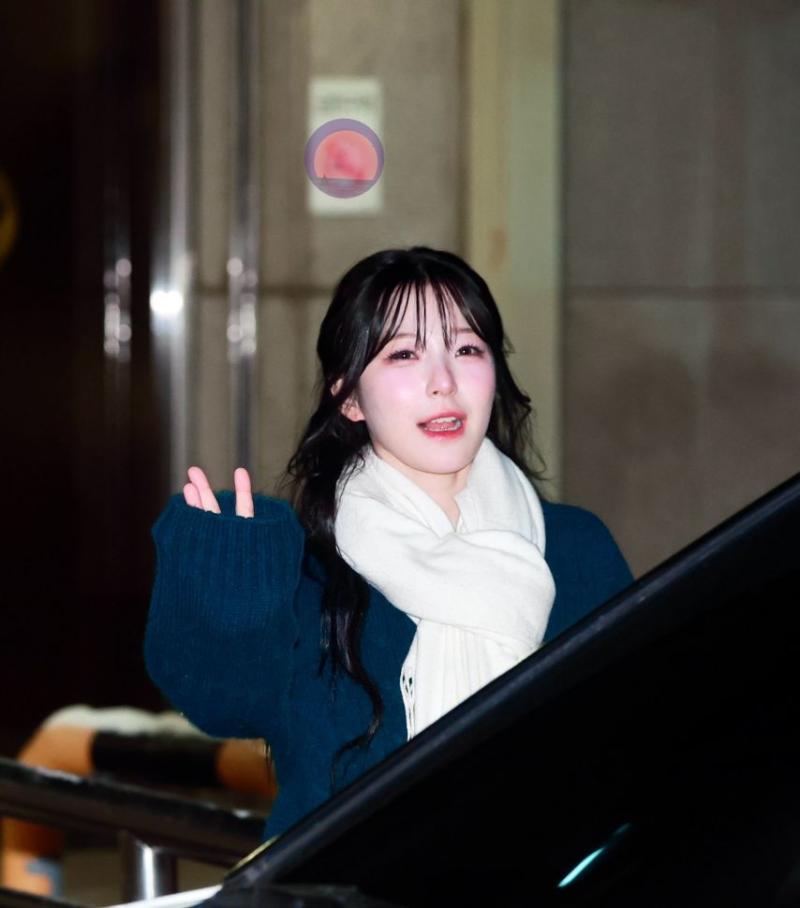 프로미스나인 백지헌
