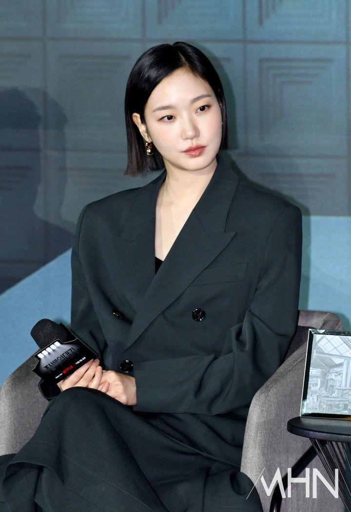 배우 김고은
