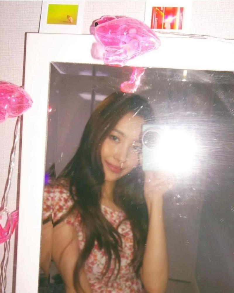 선미 (SUNMI)