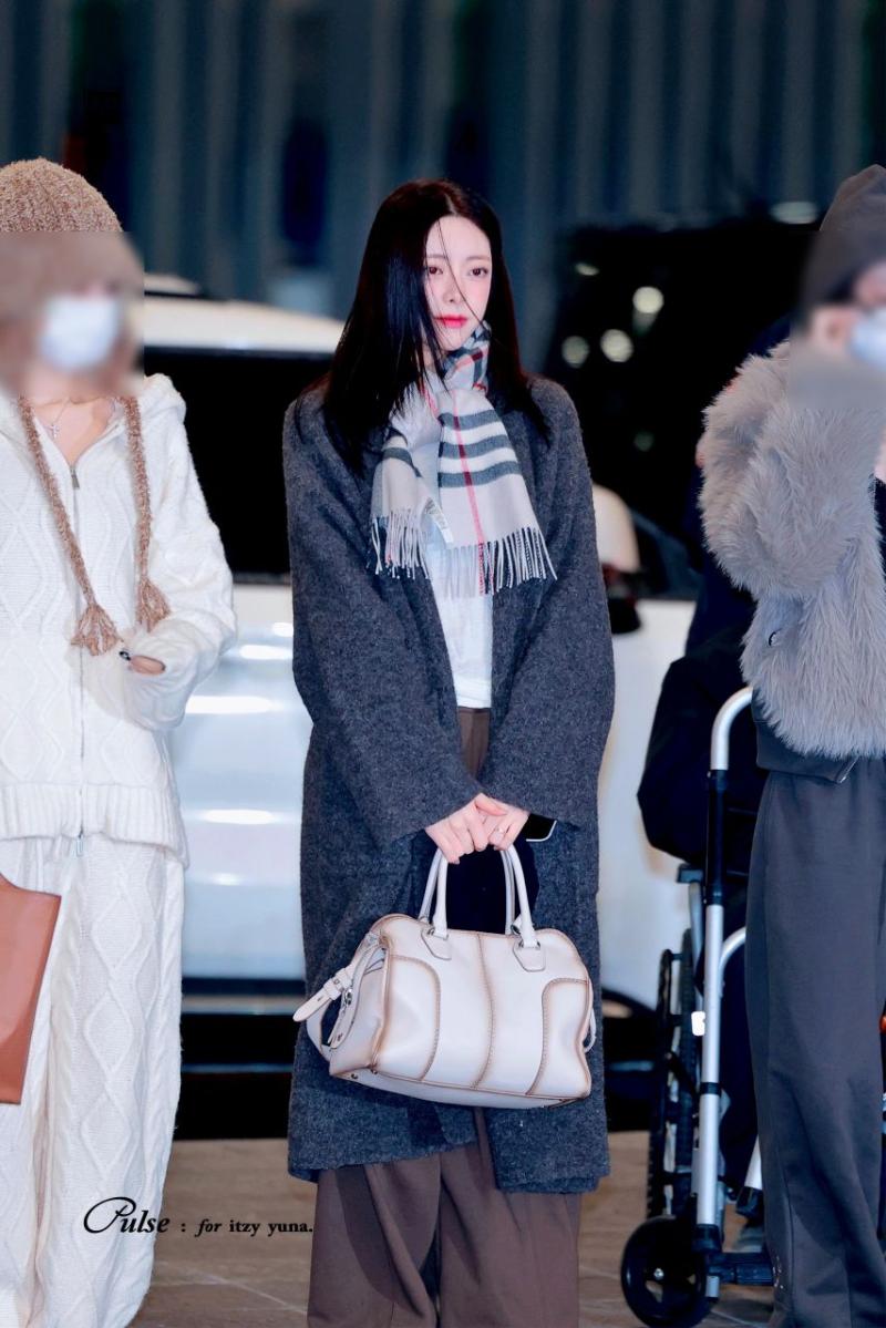 ITZY 유나 260124 출국