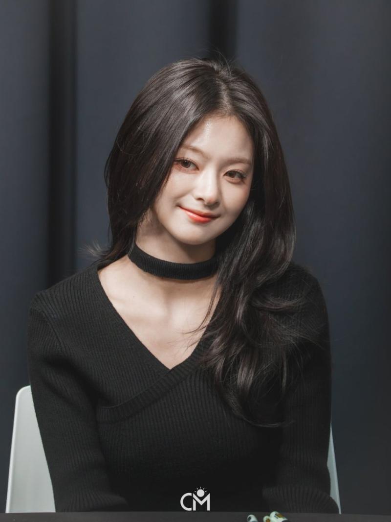 프로미스나인 이나경