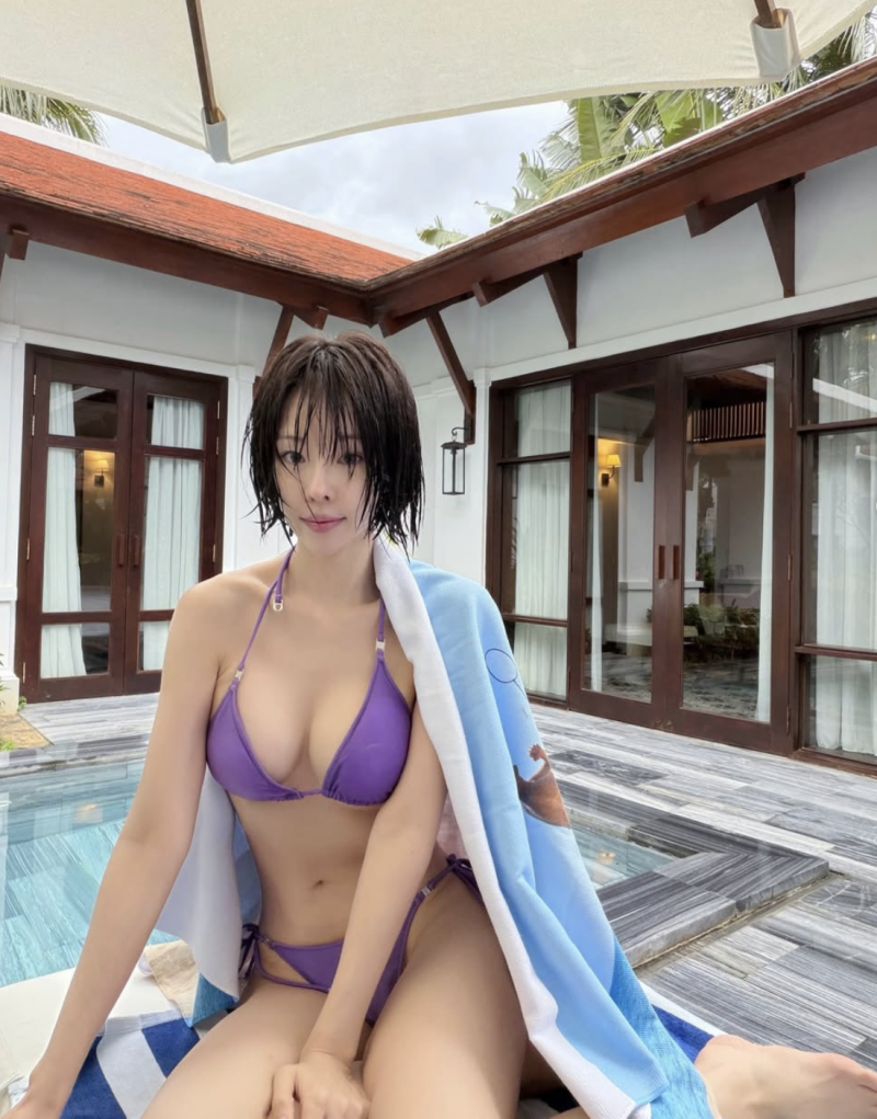 김해나 아나운서 비키니 모음