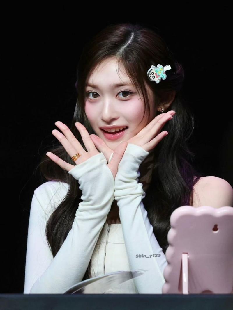 IVE (아이브) 이서