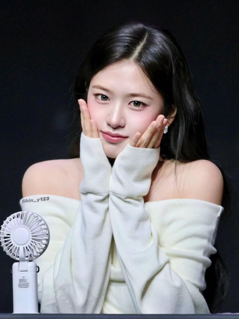 IVE (아이브) 안유진