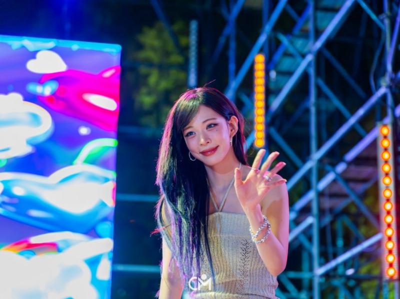 프로미스나인 이채영
