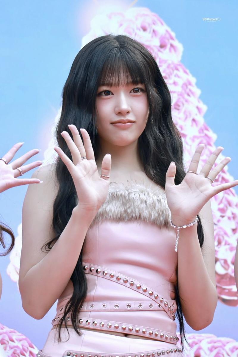 아이브 안유진