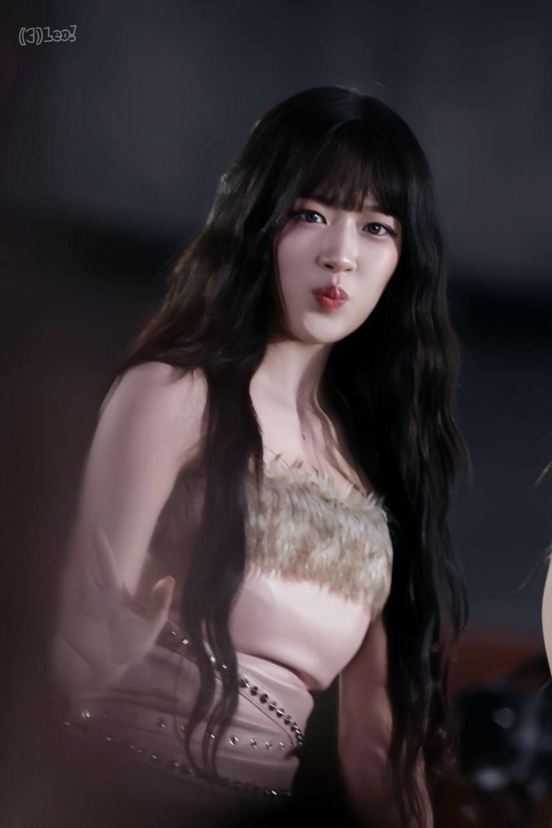 아이브 안유진