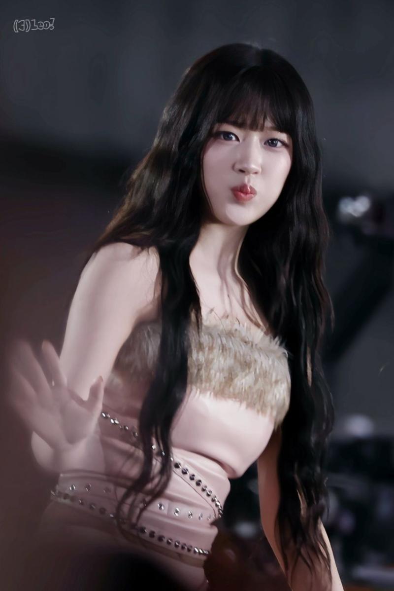 아이브 안유진