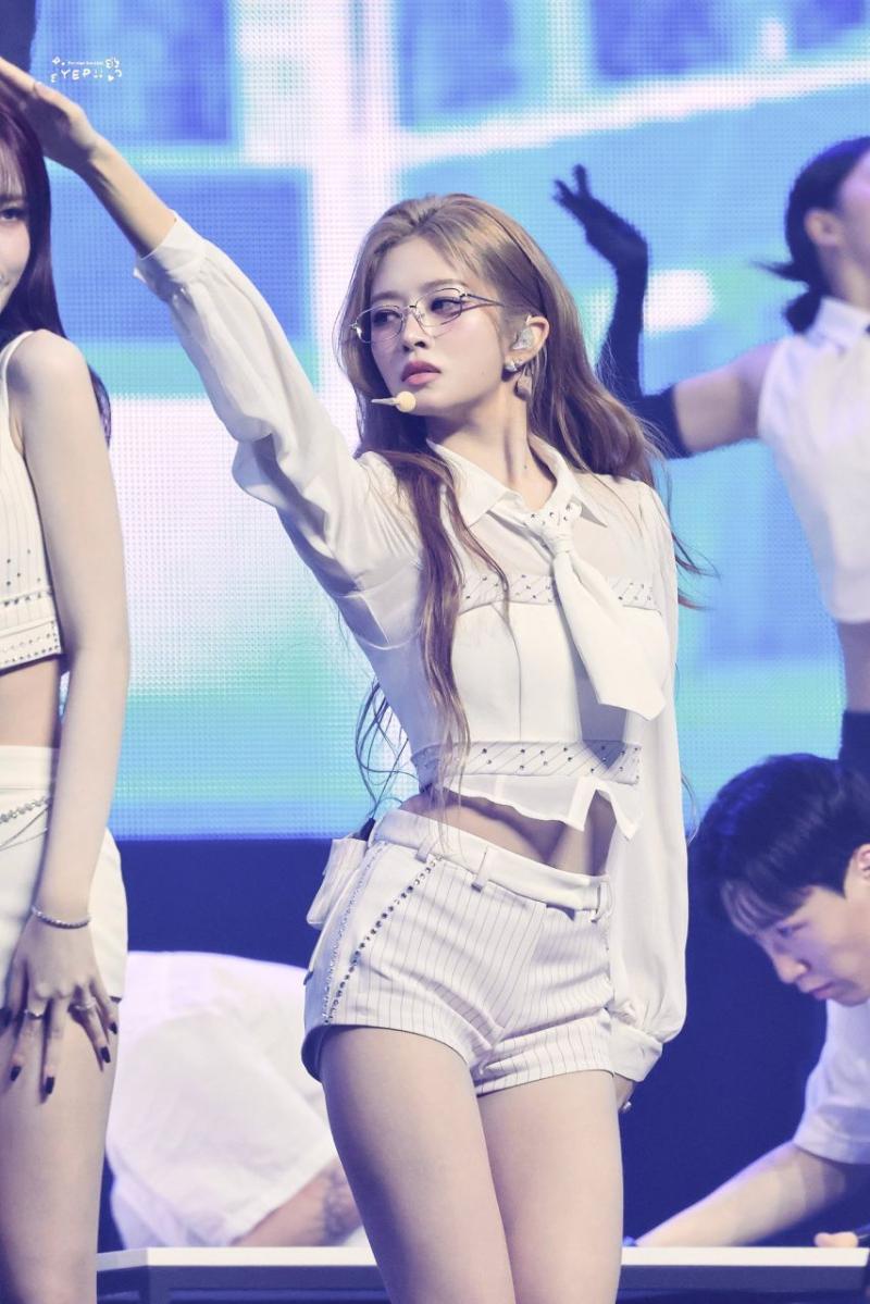아이브 레이