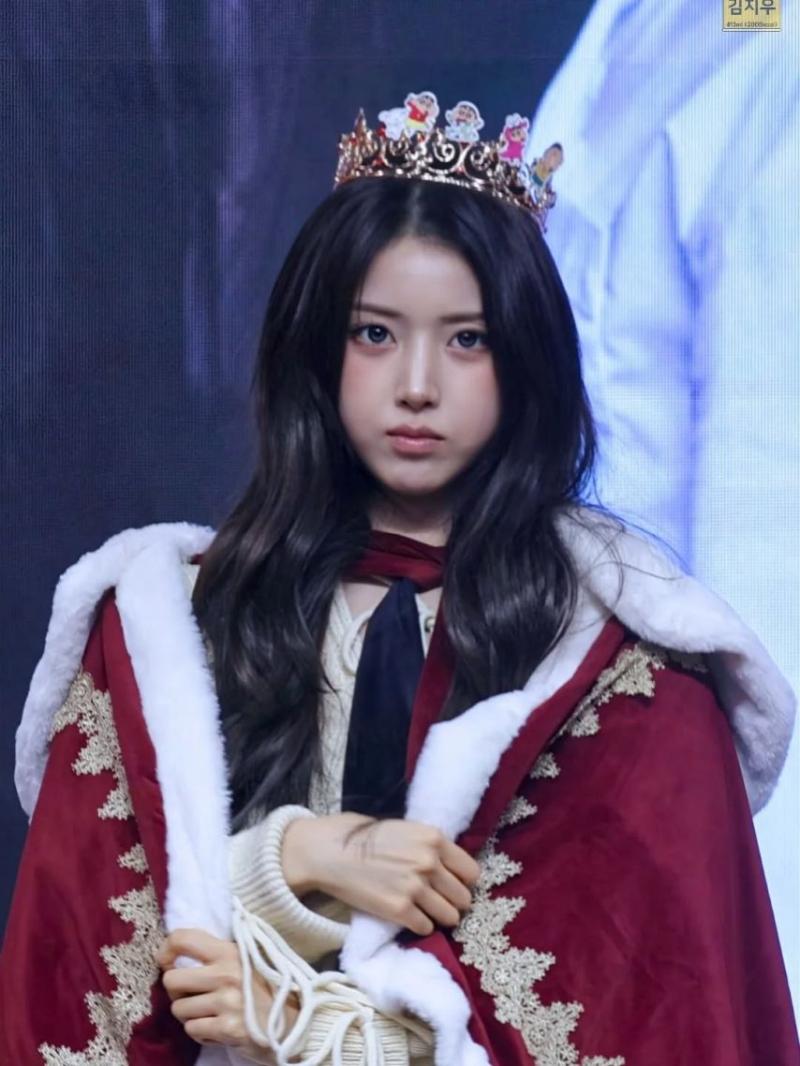 NMIXX (엔믹스) 지우