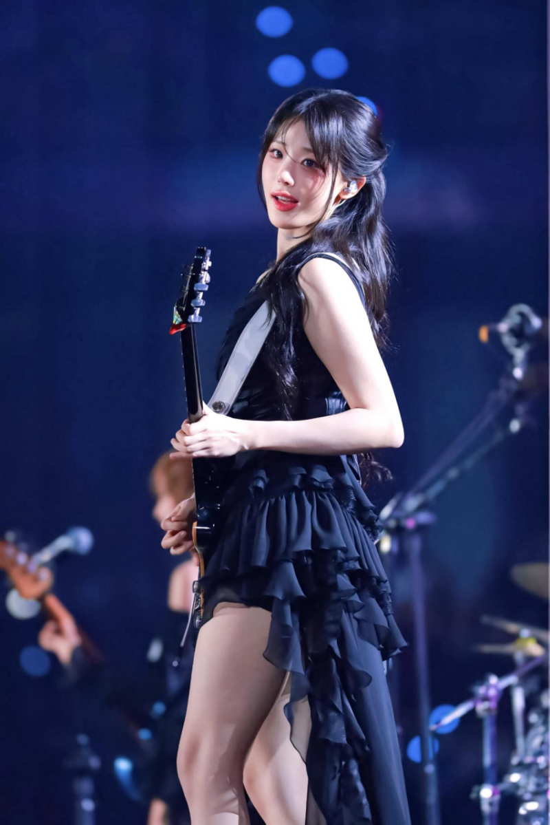 QWER 여신 히나