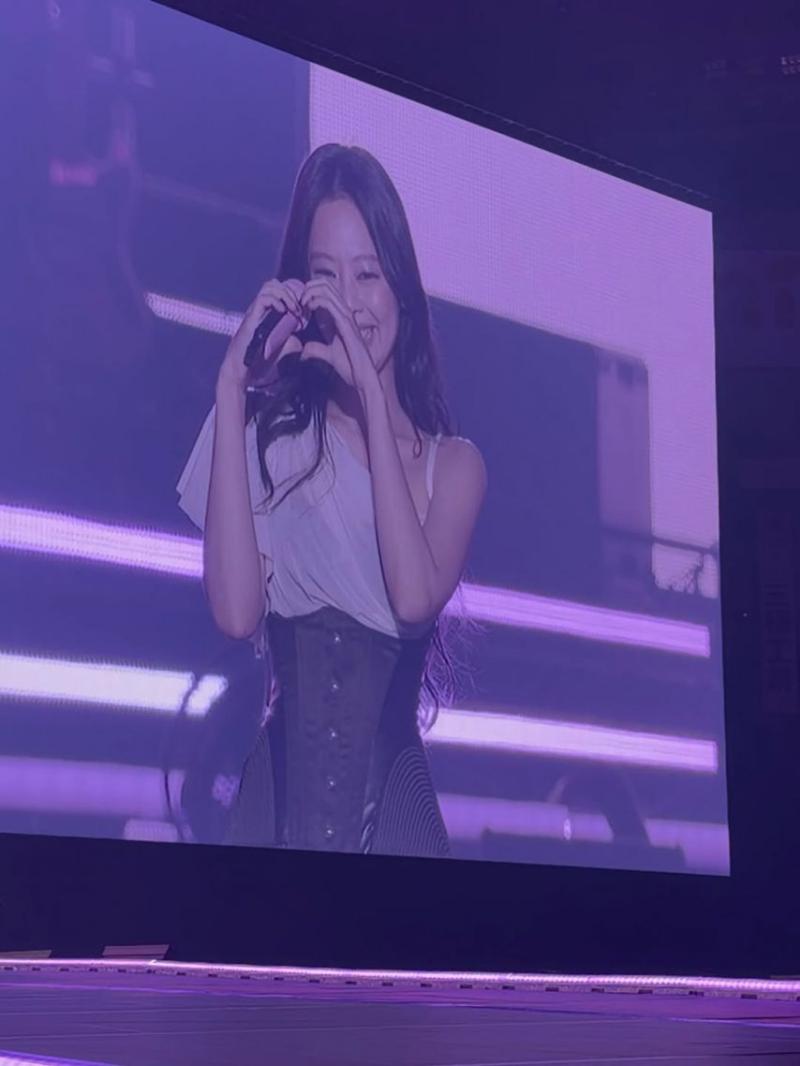 BLACKPINK (블랙핑크) 제니