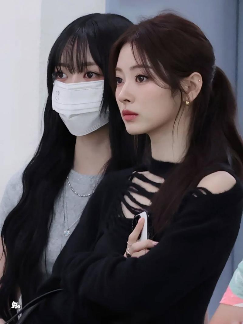 MEOVV (미야오) 안나