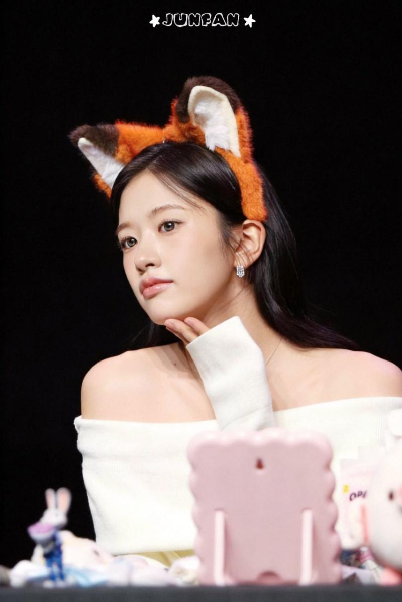 아이브 안유진