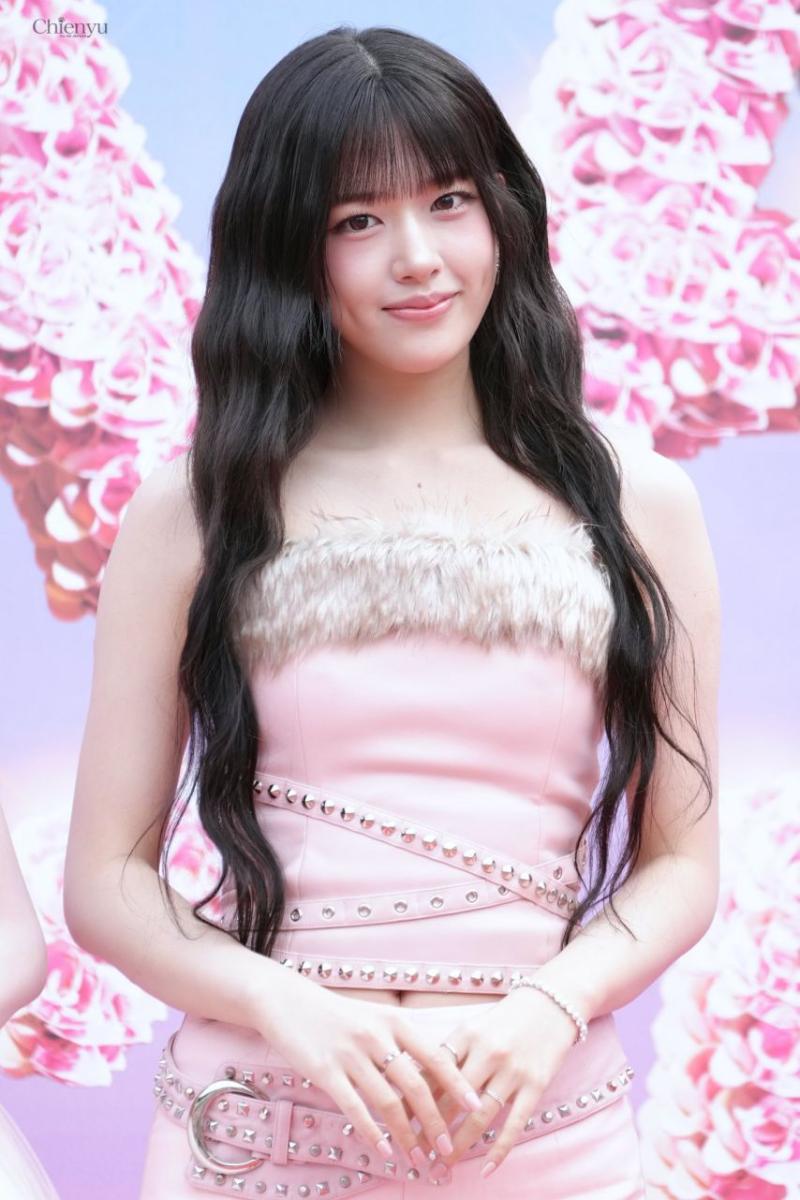 아이브 안유진