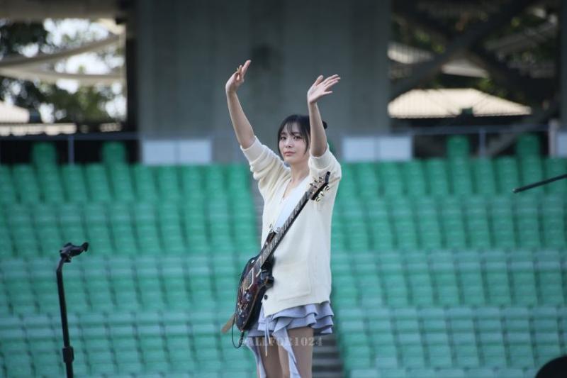 QWER 시연