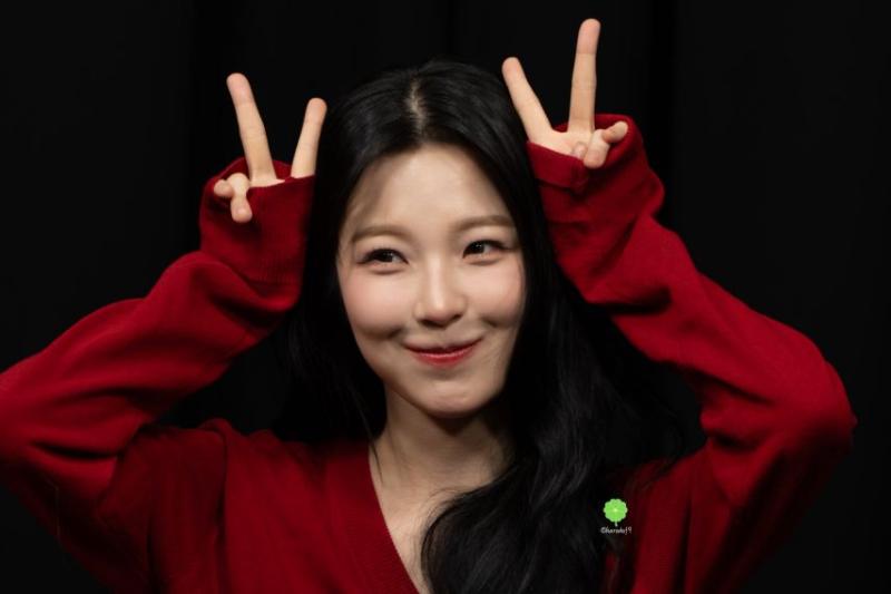 프로미스나인 백지헌