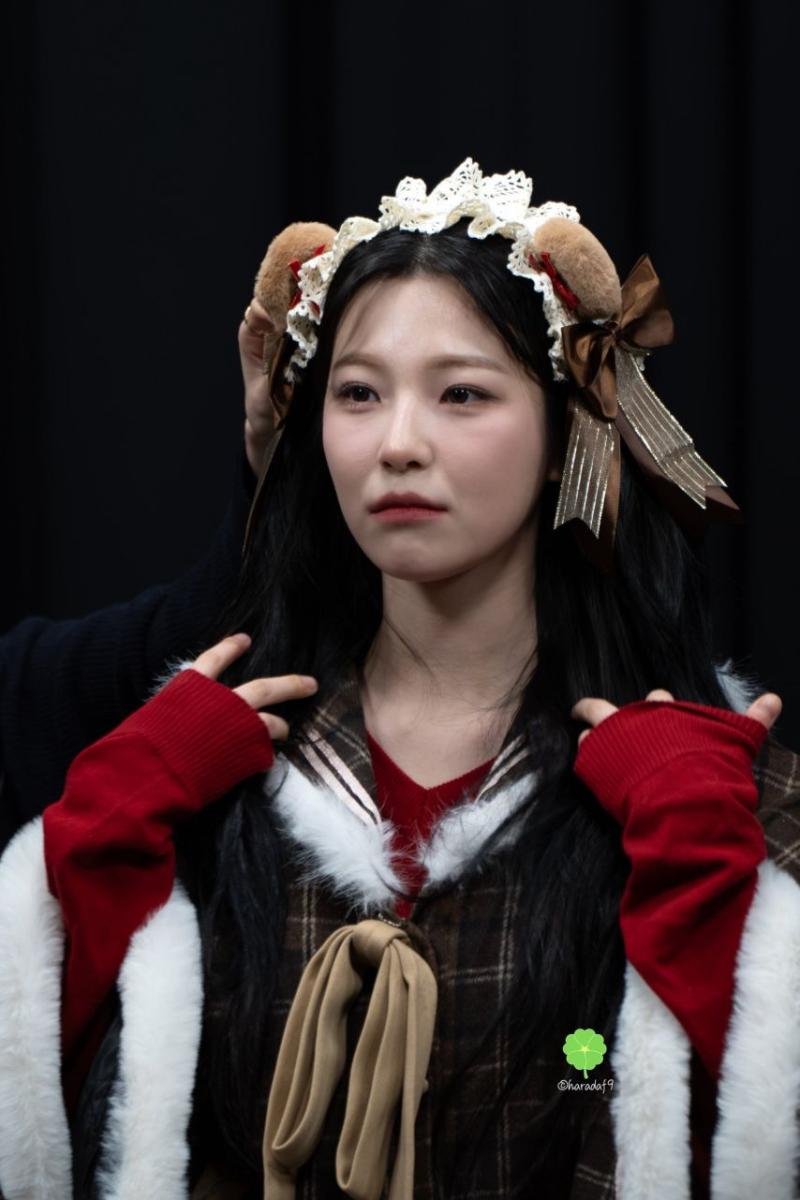 프로미스나인 백지헌