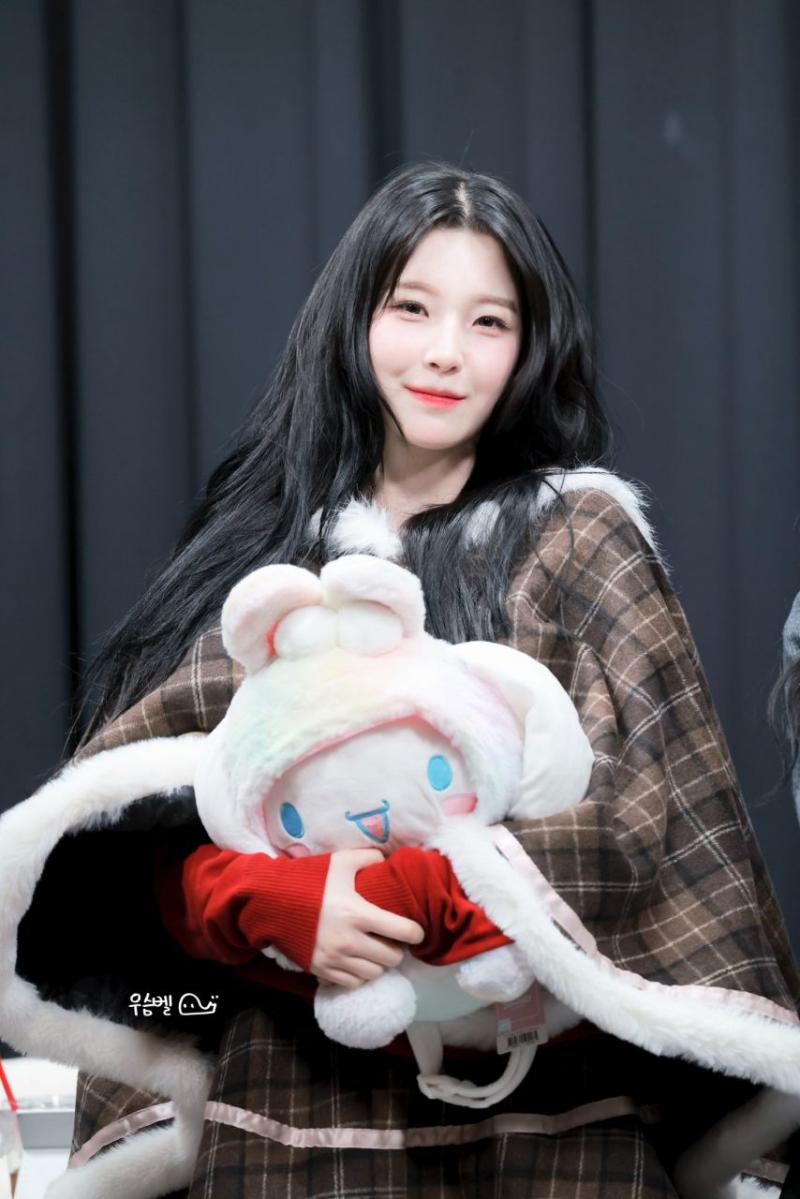 프로미스나인 백지헌