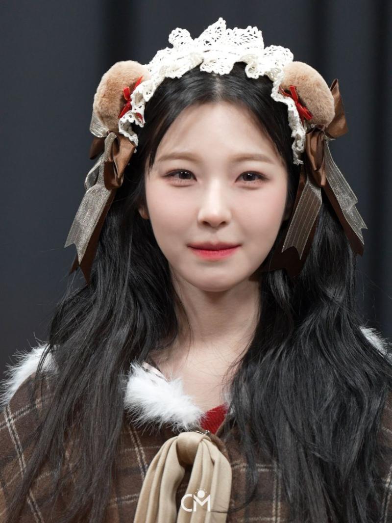 프로미스나인 백지헌