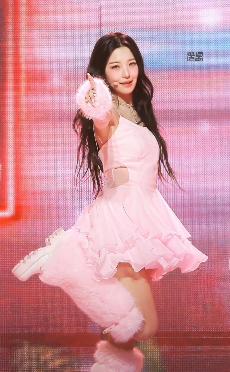 프로미스나인 백지헌