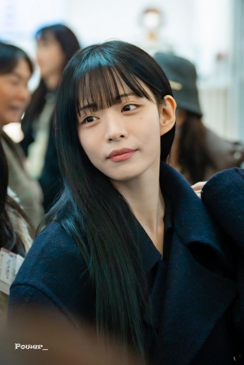 프로미스나인 이채영