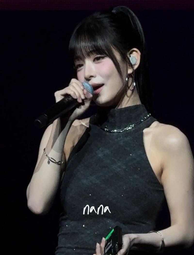 프로미스나인 이채영
