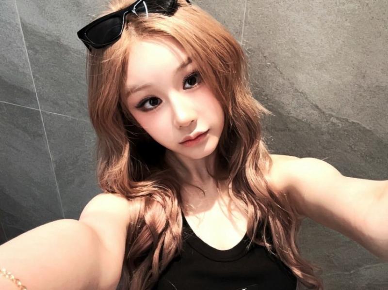 BABYMONSTER (베이비몬스터) 파리타