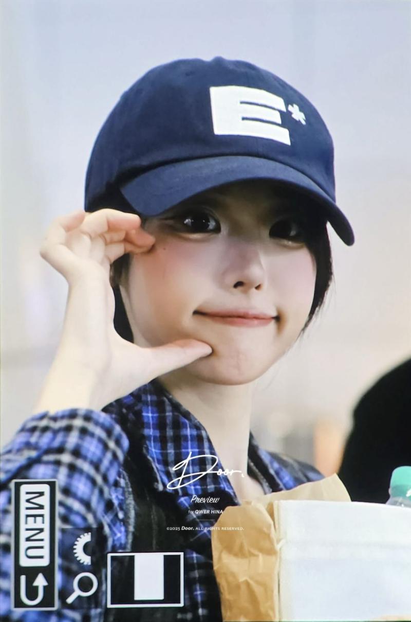 QWER 히나