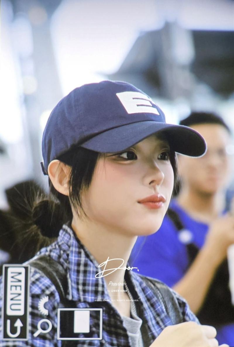 QWER 히나