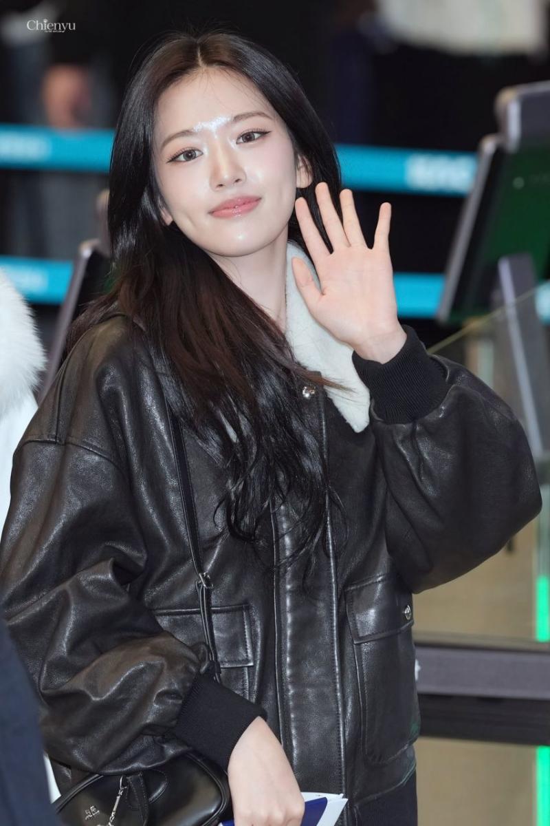 아이브 안유진