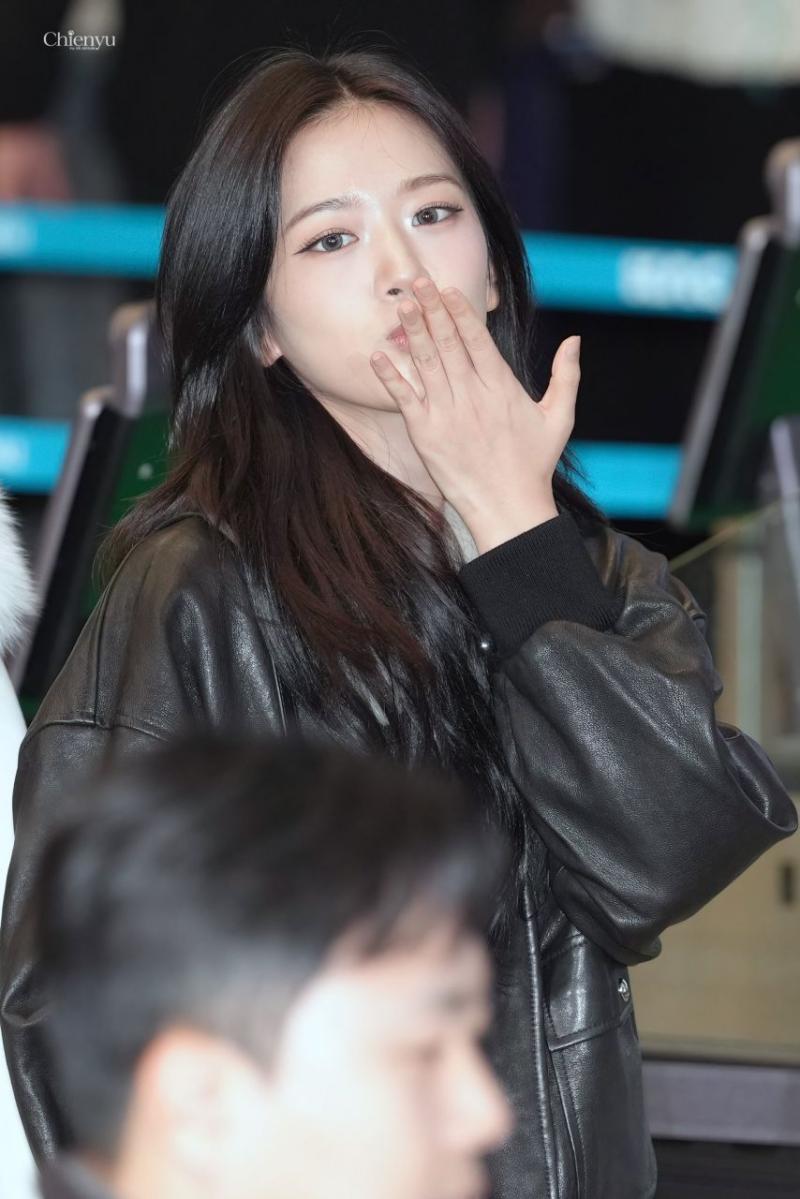 아이브 안유진