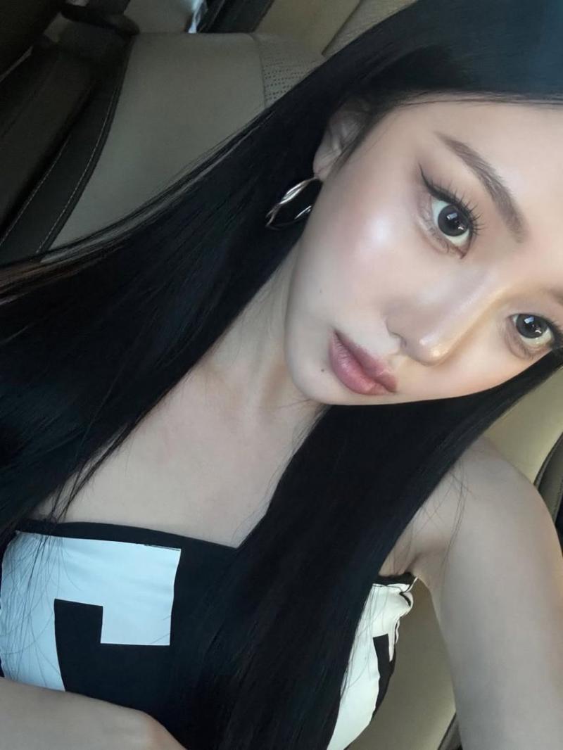 배드빌런 윤서