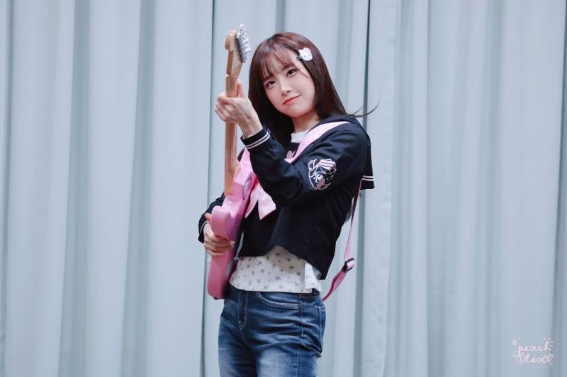 츄