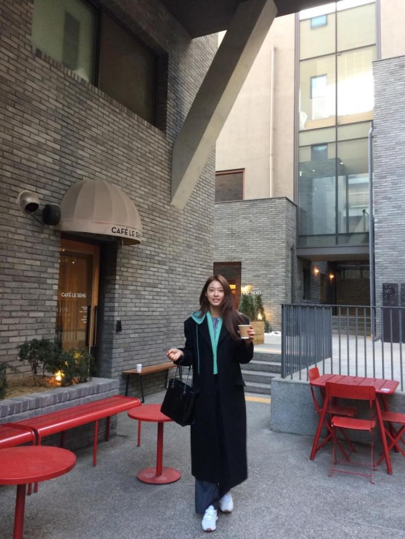 김설현 인별