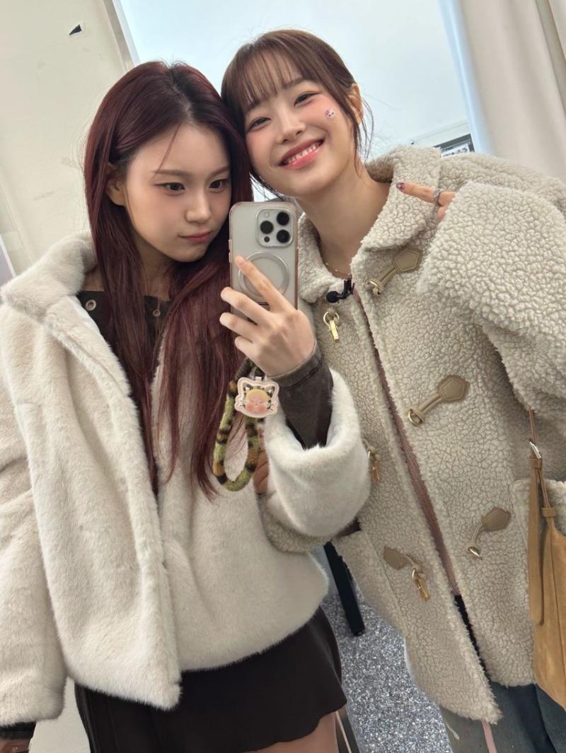 엄지 VIVIZ비비지 with 츄