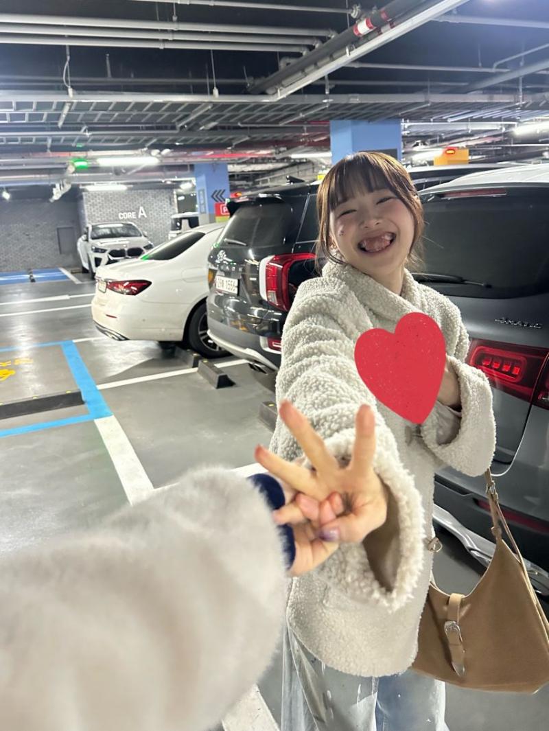 엄지 VIVIZ비비지 with 츄