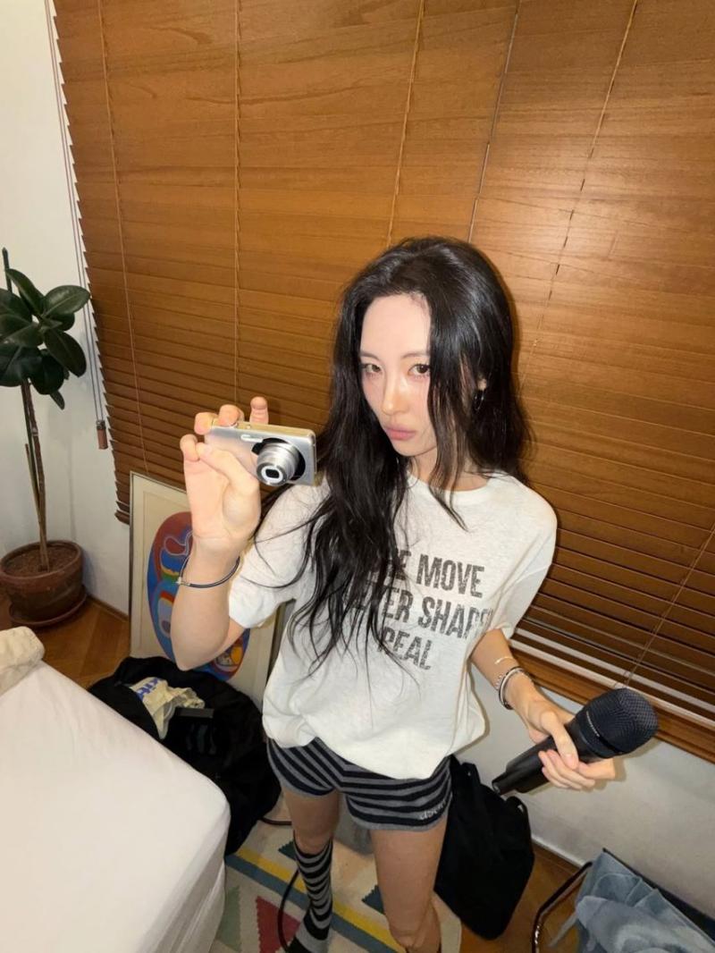 선미 (SUNMI)