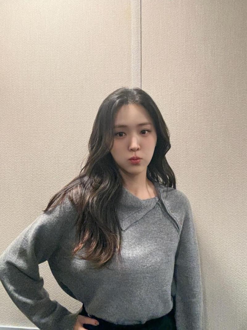 김지은