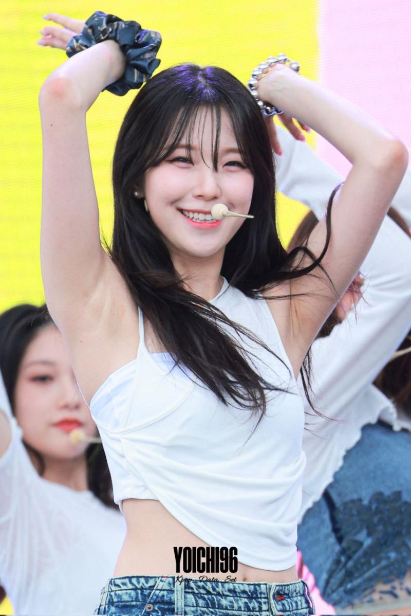 프로미스나인 백지헌