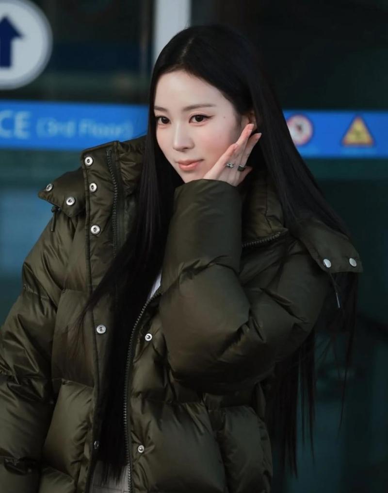 MEOVV (미야오) 나린