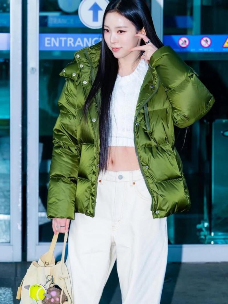 MEOVV (미야오) 나린