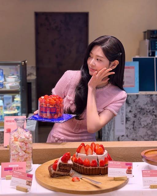 김민주